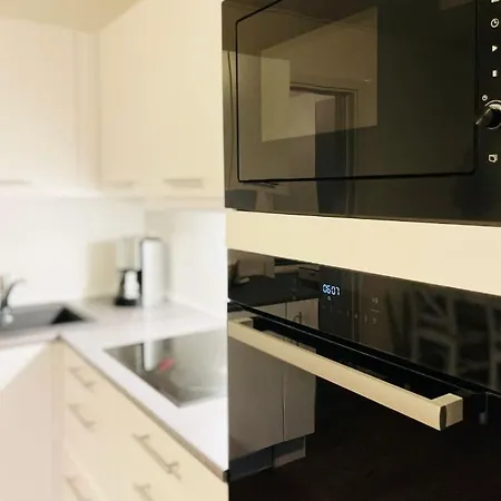 Scandinavian - Lunden 1 - 3 Bedroom On Two Floors *