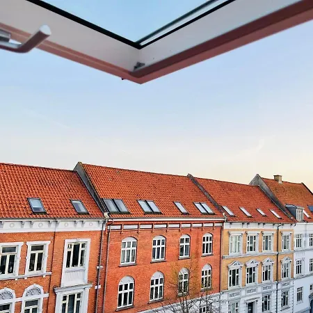 Scandinavian - Lunden 1 - 3 Bedroom On Two Floors *