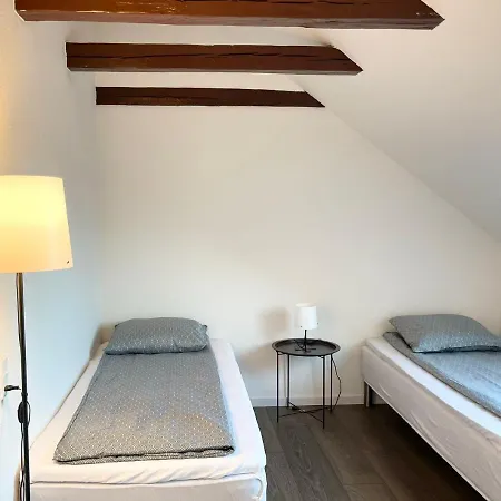 Scandinavian - Lunden 1 - 3 Bedroom On Two Floors *